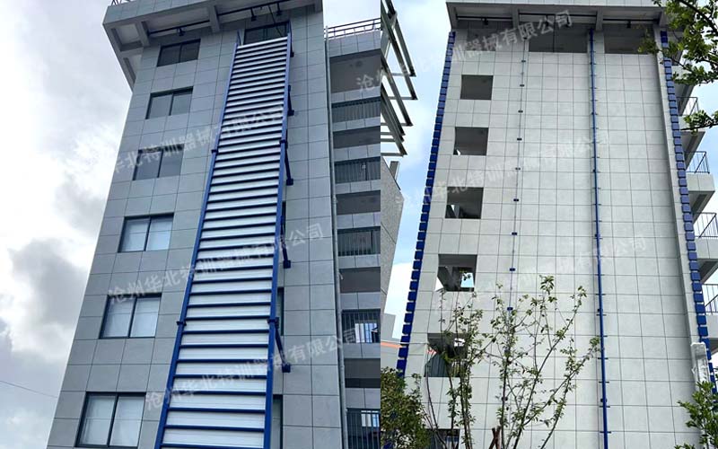 浙江某职业技能培训基地攀登楼附属设施顺利完工！